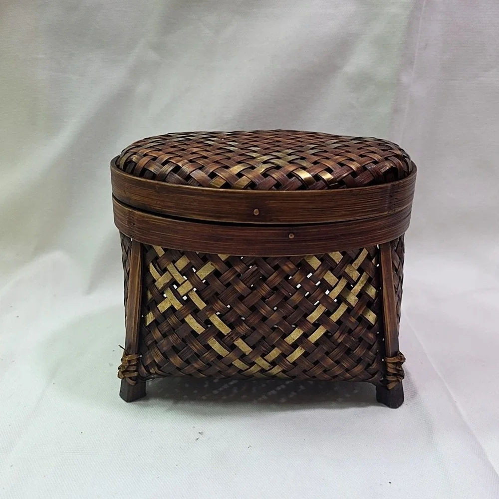 VTG‎ Woven Lidded Oval Basket Box Container 6 X 5 X 4